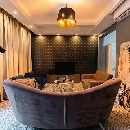 1 At Palazzo Seraphim Boutique Living In St Julians ゲストハウス Saint Julian's
