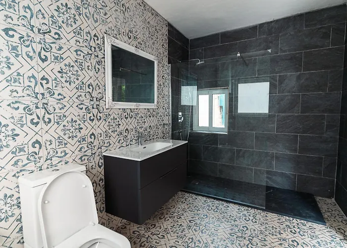 1 At Palazzo Seraphim Boutique Living In St Julians 3*